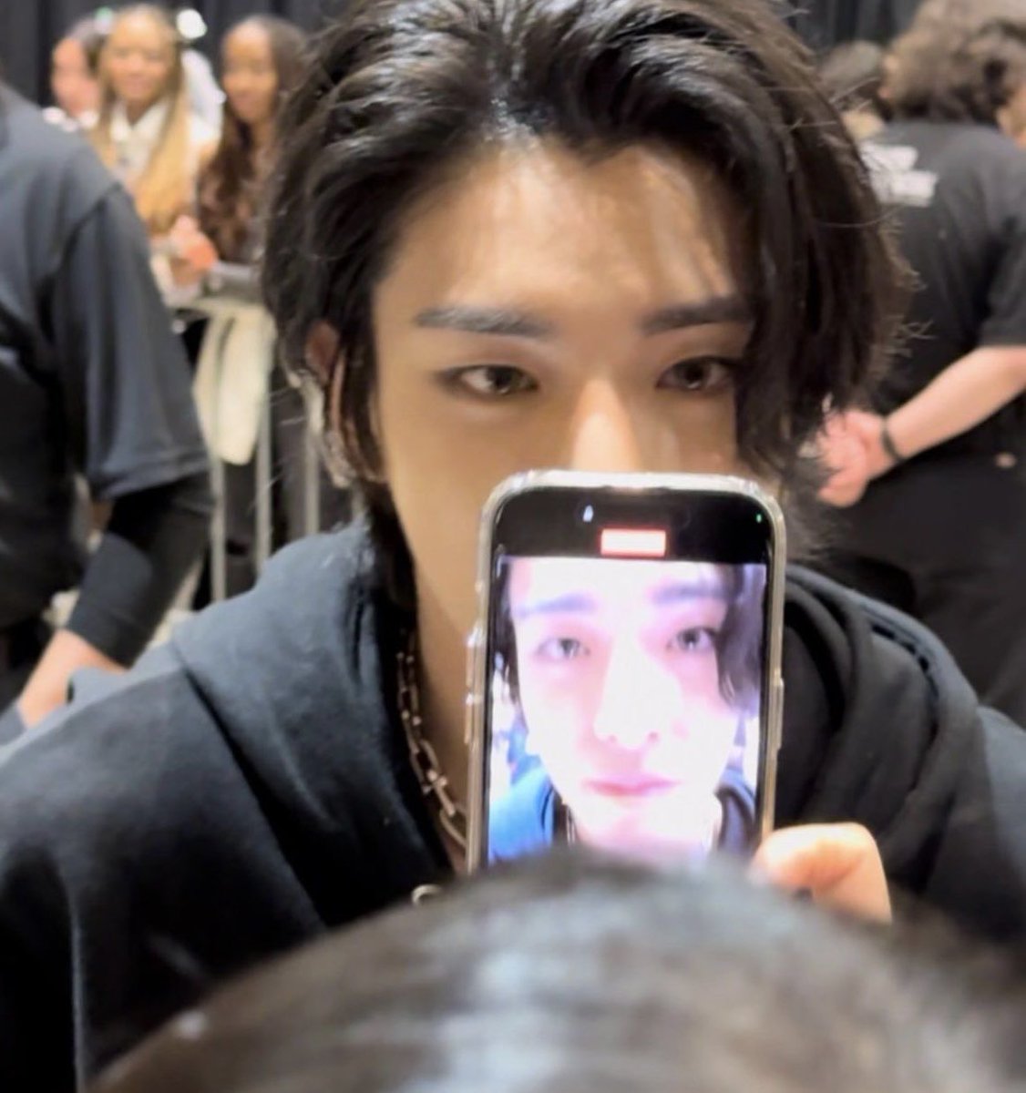 애깅슈 tweet media