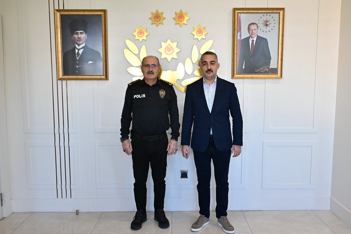 Yalova Armutlu Kaymakamı Sn. Erinç DEMİR’e nazik ziyaretleri için teşekkür ederim.