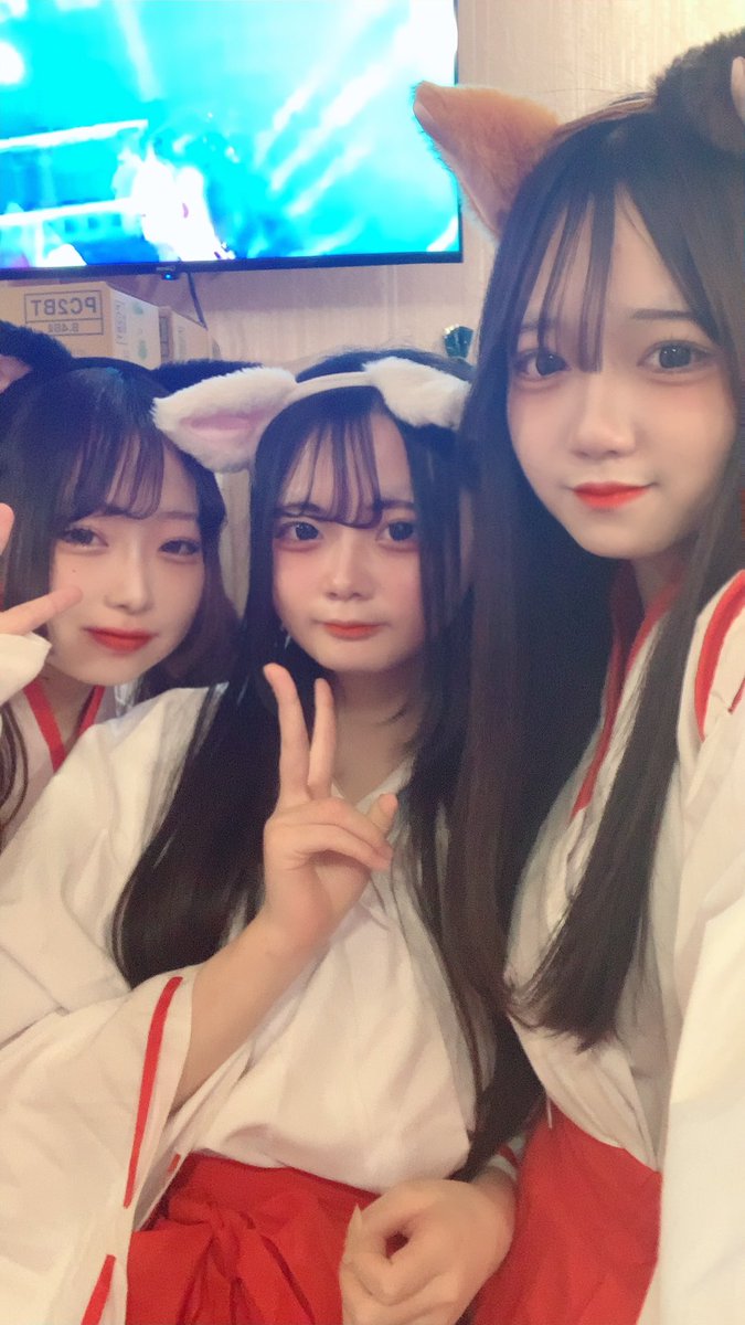 3人でご帰宅待ってます！
まったりです！🐈‍⬛