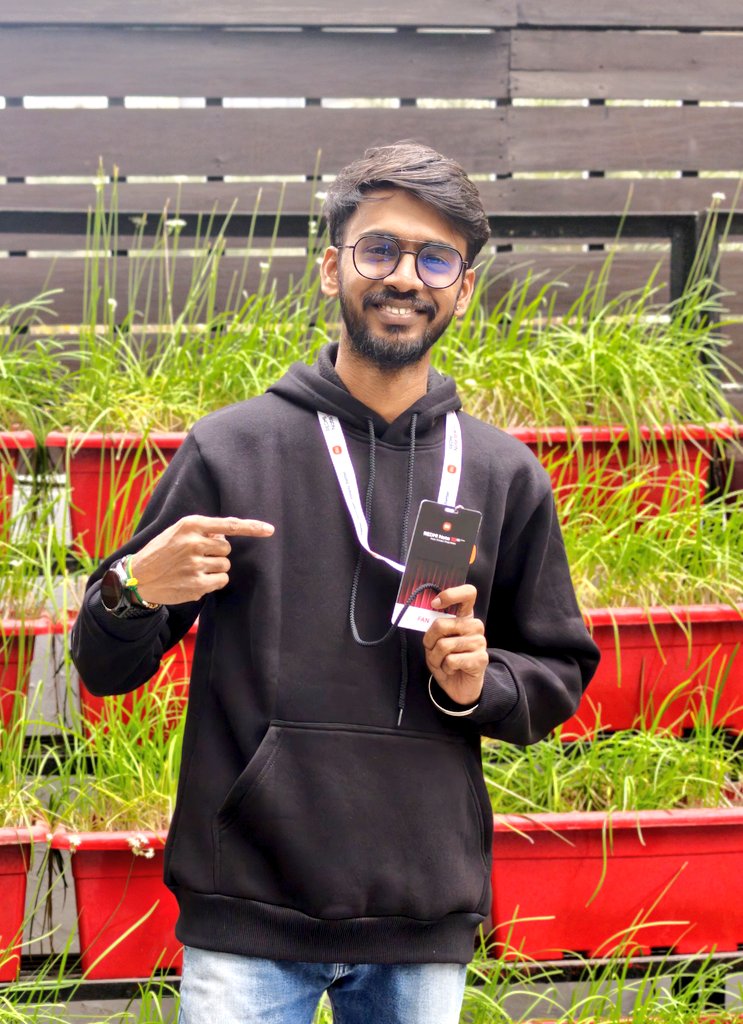 imDineshPaasala's tweet photo. Yesterday at this time in Redmi note 15 Launch Event, Delhi
Such an amazing experience brings down these cooolest products of 2026! #Redminote15 #Redmipad2pro
#Fasterstronger #simplybetter @RedmiIndia @Xiaomi @XiaomiIndia @XiaomiHyperOS_ @xfcchennai https://t.co/pIkwWWo4EX