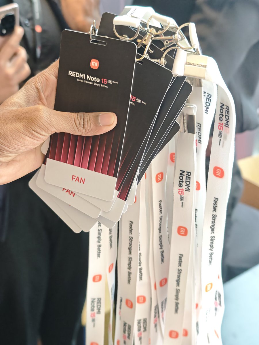 imDineshPaasala's tweet photo. Yesterday at this time in Redmi note 15 Launch Event, Delhi
Such an amazing experience brings down these cooolest products of 2026! #Redminote15 #Redmipad2pro
#Fasterstronger #simplybetter @RedmiIndia @Xiaomi @XiaomiIndia @XiaomiHyperOS_ @xfcchennai https://t.co/pIkwWWo4EX