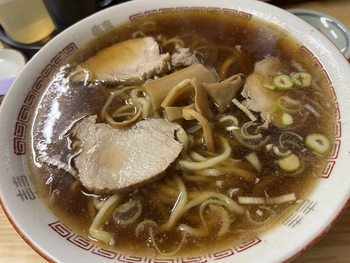 佐野行く時は必ず行く来来軒
まじでめちゃくちゃうまい！！
値段が安すぎる