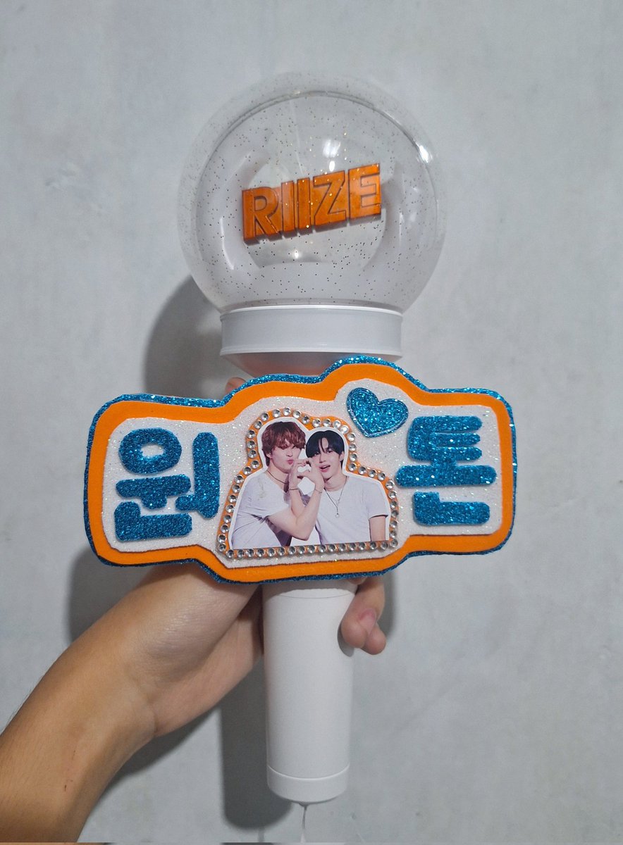 elli🎀 ; wts lightstick ribbon tweet media