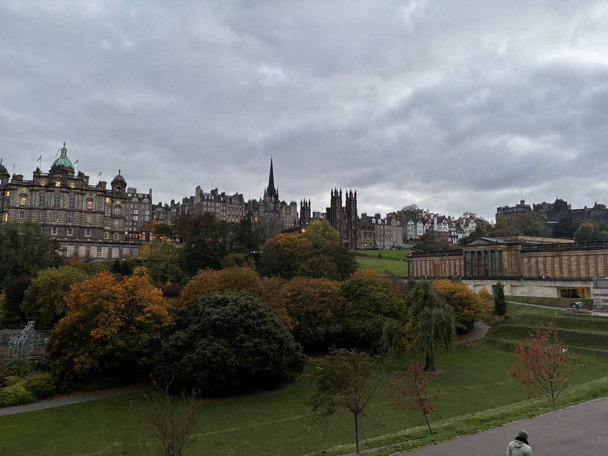 #edinburgh edinbra muazzam şehir.