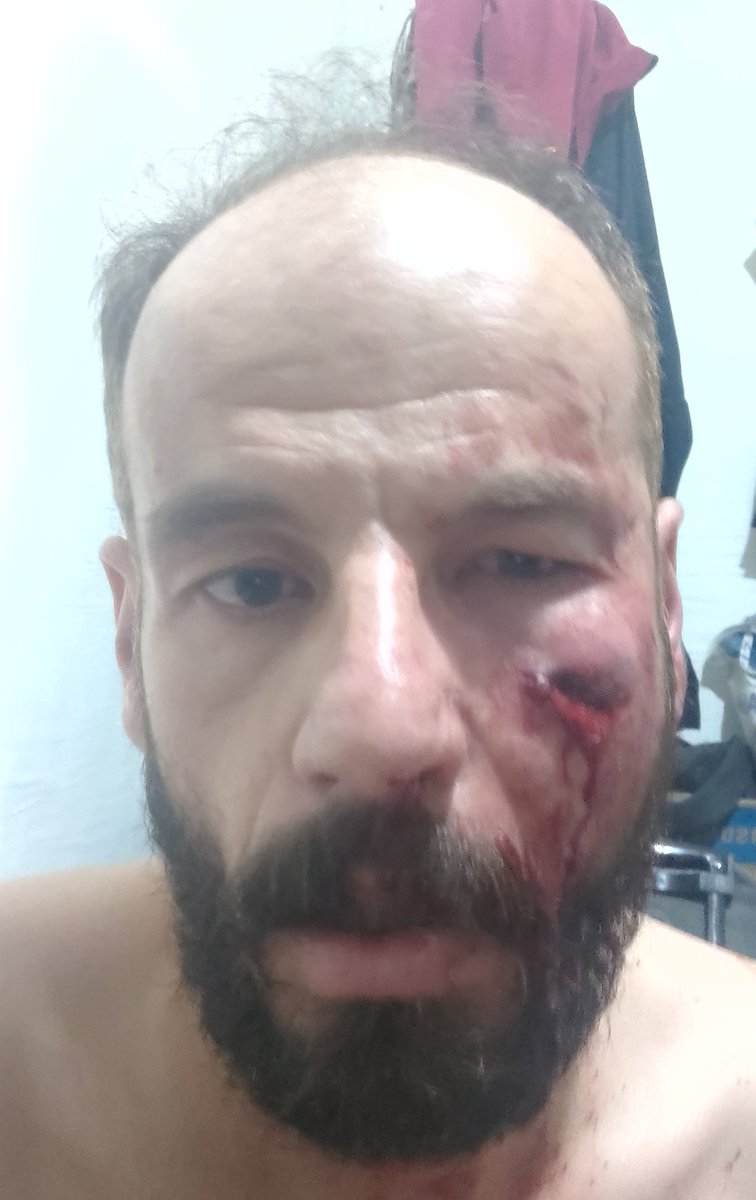 حسن زادخوست tweet media