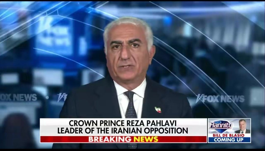 چقدررررررررررر کشته دادیم و خون دل خوردیم که این عنوان پایین صفحه بخوره:
«ولیعهد ایران، رهبر اوپوزیسون ایران»
یک قدم! فقط یک قدم مونده تا این تیتر:
«رضاشاه دوم پهلوی، شاهنشاه ایران»
بیاید قرار جمعی بذاریم عنوان دوم رو محقق کنیم! قول می‌دهید؟!دستتو🫴🏼بده من
بگو #KingRezaPahlavi