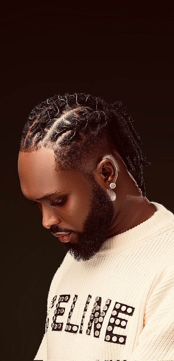 KlashPrince's tweet image. Happy Birthday To Me 🎂🥳🌹
By his grace I'm +1 today 🙏🏽 ❤️