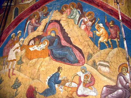 "Светлост је сијала али је тама није схватила".
Христос се роди!