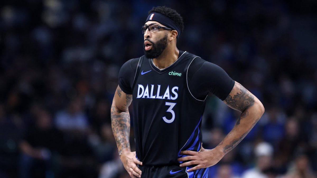 Anthony Davis finished the game with 19 points, 16 rebounds, 3 assists, and 2 blocks

Wasting his talents in Dallas, come save him <a href="/ATLHawks/">Atlanta Hawks</a>