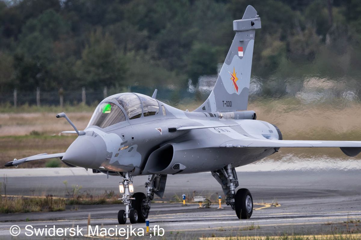 _alphanovember's tweet image. After nearly 30 years of dedicated service, TNI AU’s 12th Squadron “Black Panther” will bid farewell to their Hawk 109/209 fleet.

The British Hawks, which have faithfully served for decades, will be replaced by the French Rafale that will arrive this month.