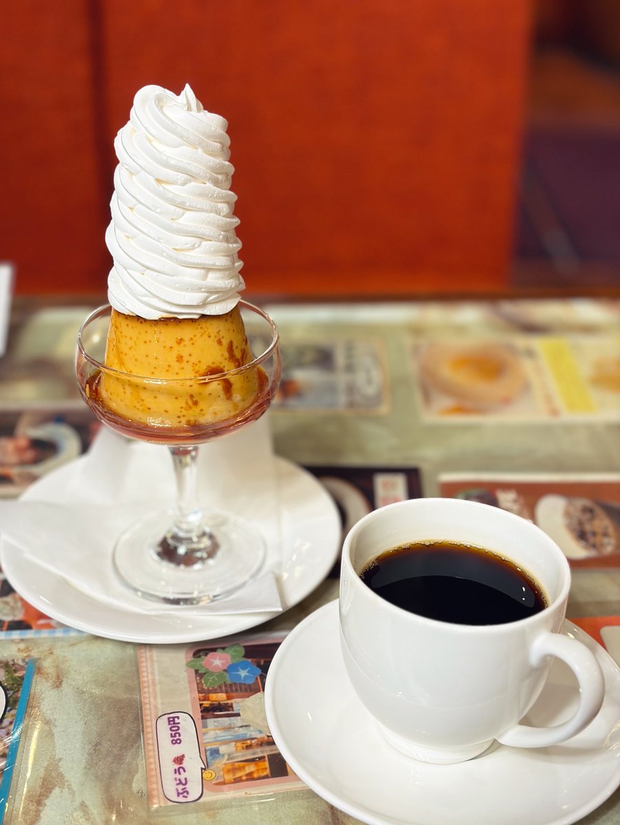 Lab_coat__'s tweet image. 今日お休みで今これ