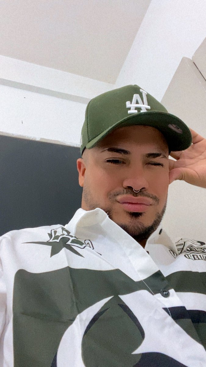 _LeanNicolas's tweet image. Que hacen?