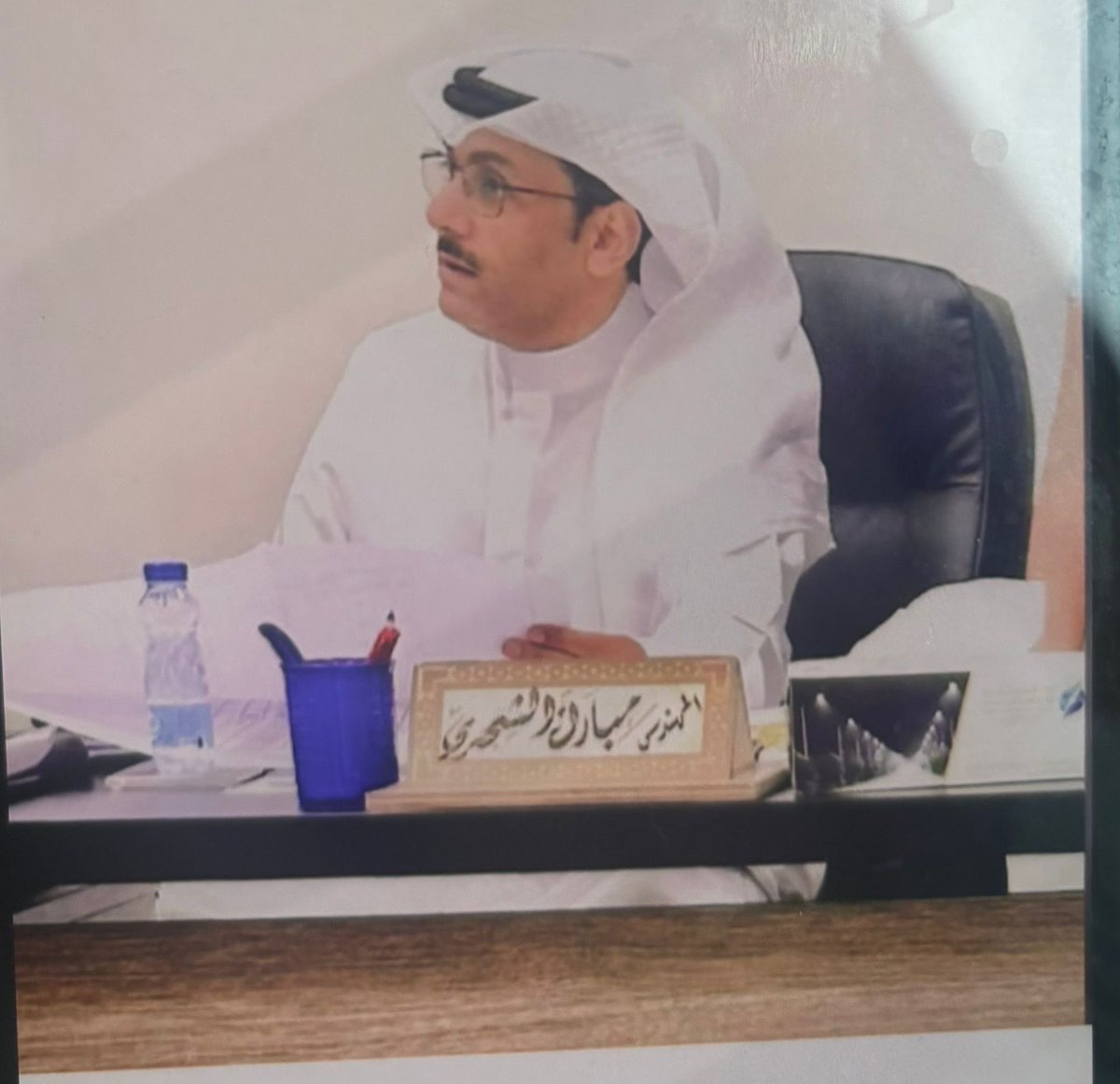 أتقدم بجزيل الشكر إلى رئيس قسم إنارة الشوارع لمحافظة الفروانية، المهندس مبارك حمود الشهري، على حسن تعاونه 

واهتمامه على وضع أعمدة أناره لمدخل #جنوب_عبدالله_المبارك 
والشكر موصول إلى حمود غنيم الرشيدي 
وعادل بن بحار الرشيدي على حرصهم وتواصلهم لتوفير سبل الراحه للجيران