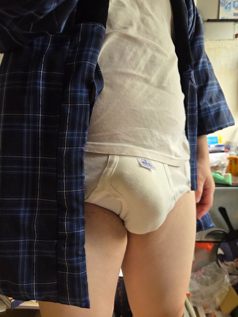 嘉義三角褲LJ (@qoo01225qoo) on Twitter photo 