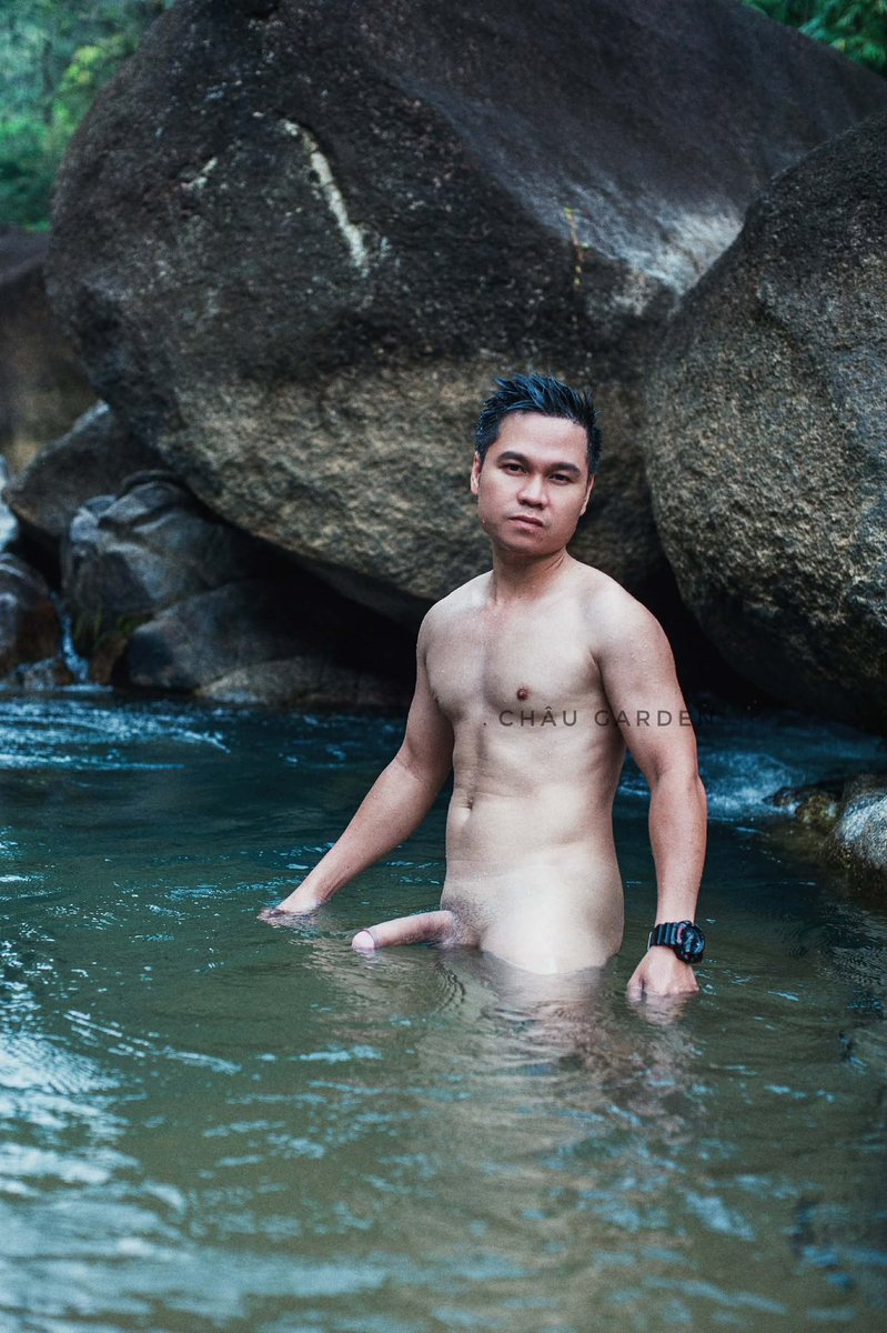 Hoang tweet media