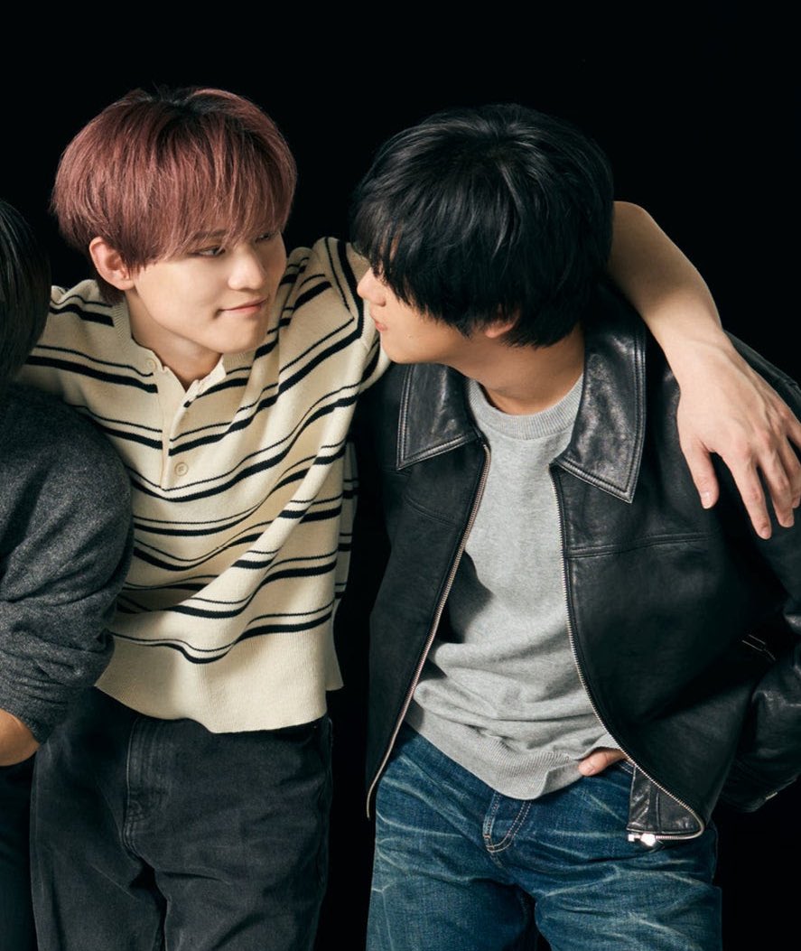 sunhaefs's tweet image. bear bross 🐬🐻