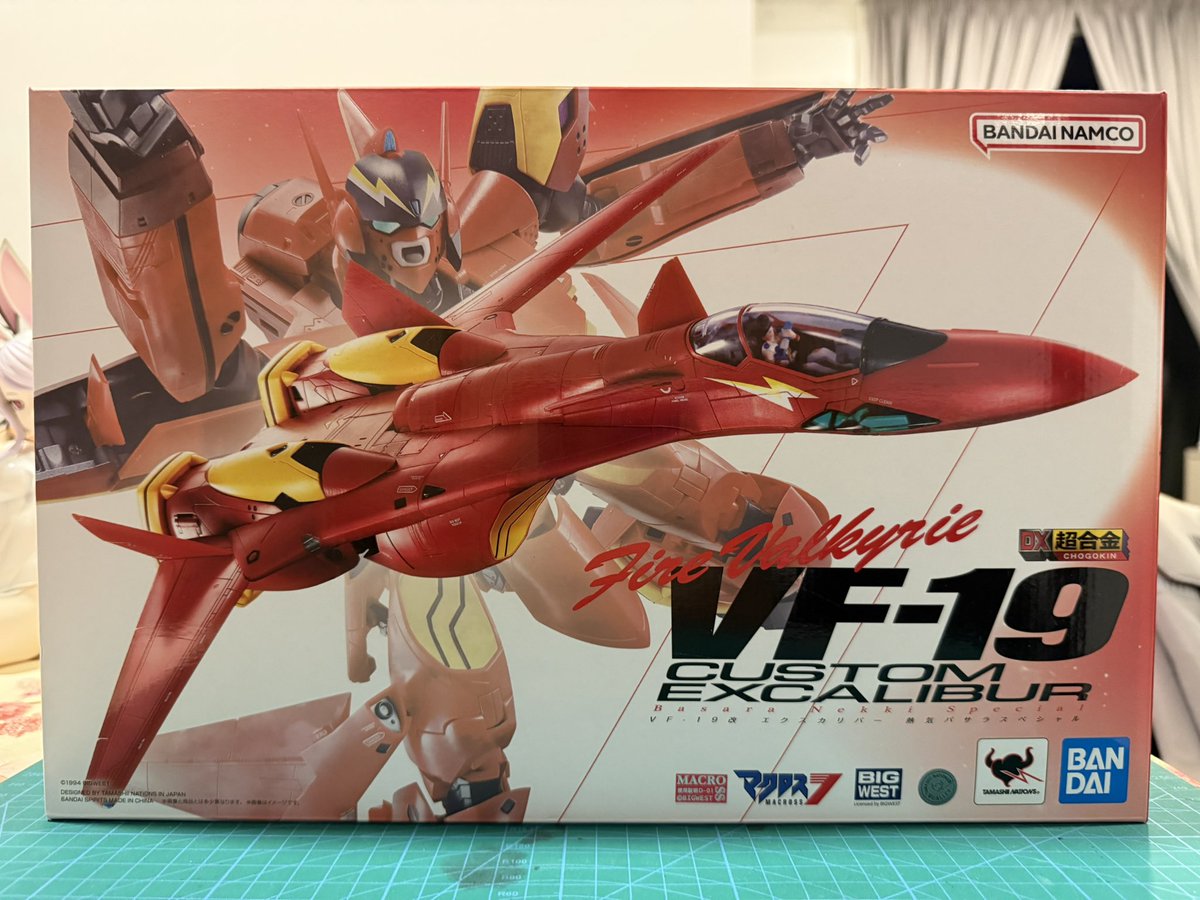 Bandai Namco Dx Chogokin VF-19 Custom Excalibur (Basara Nekki