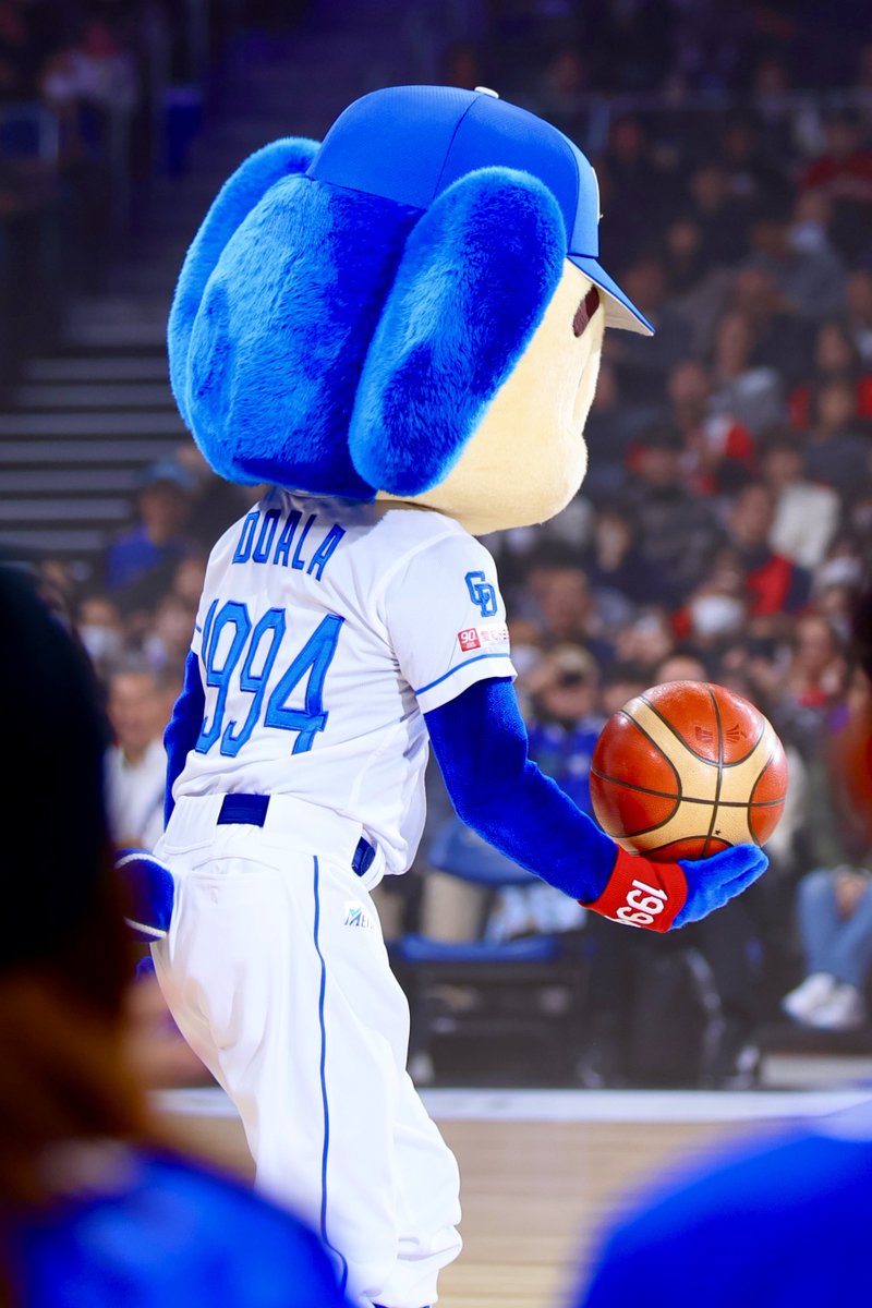 中日ドラゴンズ ドアラ ボウリングボール Dragons スペアボール 中日ドラゴンズ ドアラ ボウリングボール Dragons スペアボール