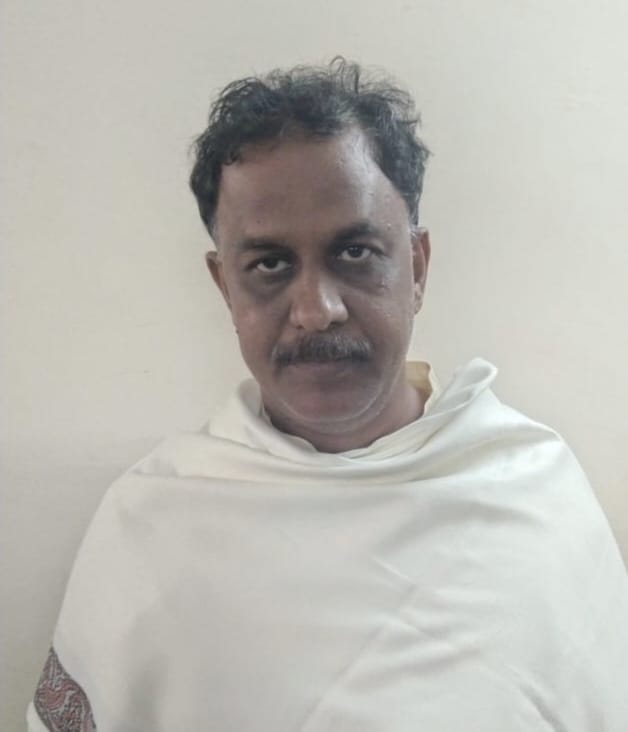 The SOG arrested Arul Ganna Mosol, director of Bharat Sevak Samaj, an organization that issued backdated certificates for the Fire Technician Diploma course. The agency colluded with an organization in Karauli to issue backdated certificates.
#Arrest #SOG