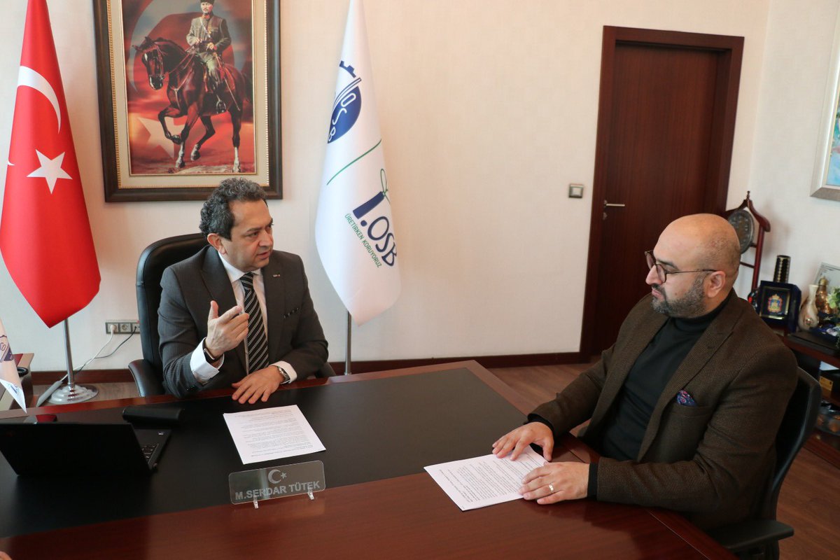 Hürriyet Gazetesi Ankara Haber Koordinatörü Murat Yılmaz, ASO 1. Organize Sanayi Bölgesi Yönetim Kurulu’nu ziyaret ederek hayırlı olsun dileklerini iletti. <a href="/SerdarTutek/">Serdar TÜTEK</a> <a href="/myilmaznet/">Murat YILMAZ 🇹🇷</a>