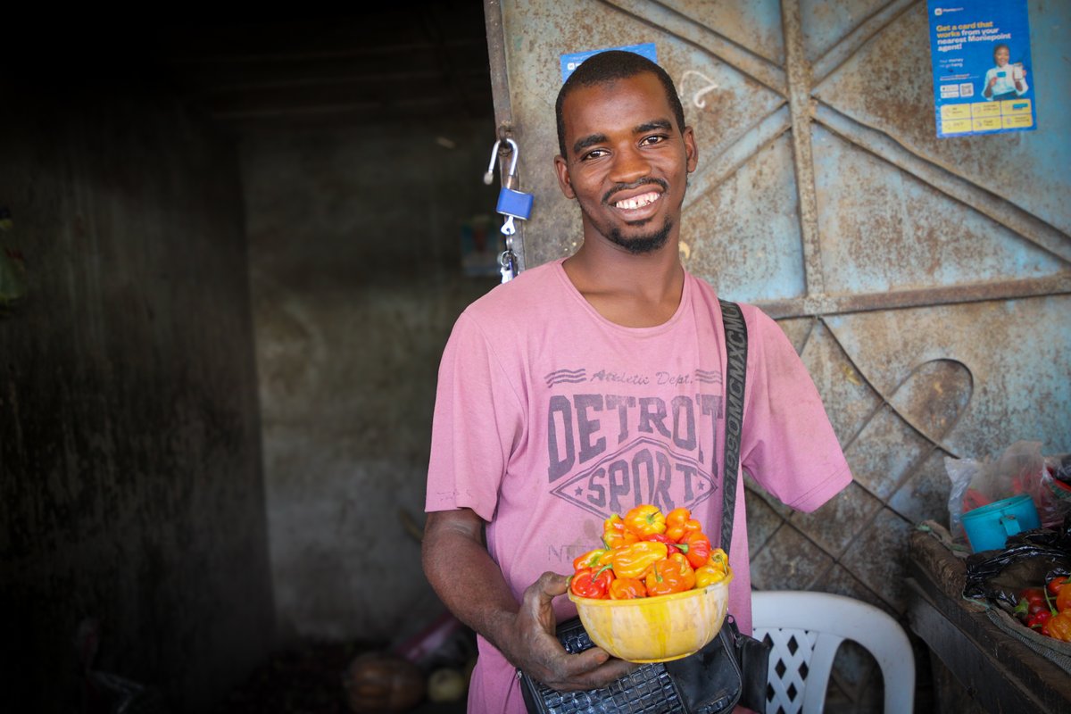 WFP_Nigeria's tweet photo. From struggle to success!

Meet Yusuf, a participant in the #YouthinWork resilience programme funded by @MastercardFdn. An indigene of Kano🇳🇬, the programme transformed his life &amp; Yusuf now runs a thriving business.

Thank you @MastercardFdn for turning dreams into reality! https://t.co/5ft3pej9v5