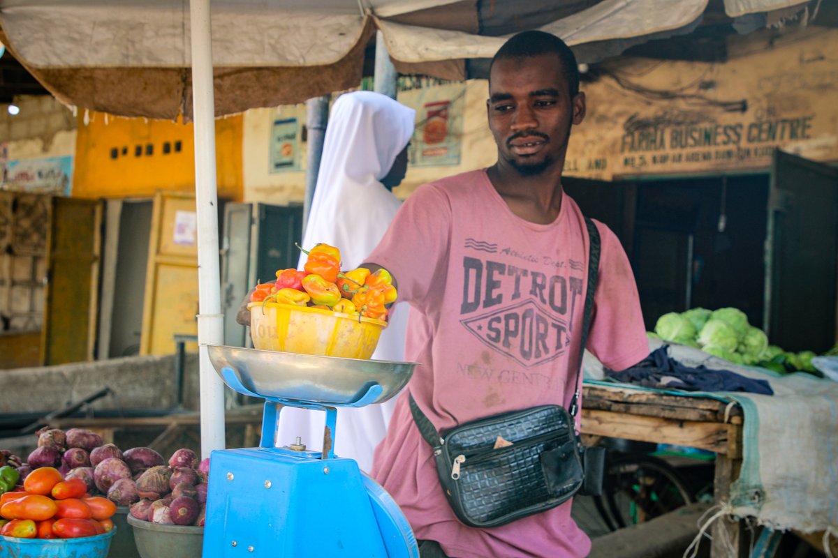WFP_Nigeria's tweet photo. From struggle to success!

Meet Yusuf, a participant in the #YouthinWork resilience programme funded by @MastercardFdn. An indigene of Kano🇳🇬, the programme transformed his life &amp; Yusuf now runs a thriving business.

Thank you @MastercardFdn for turning dreams into reality! https://t.co/5ft3pej9v5