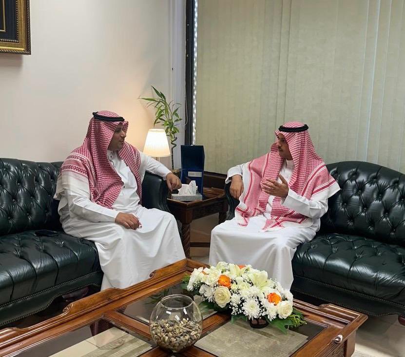 كلية الاقتصاد والإدارة tweet media