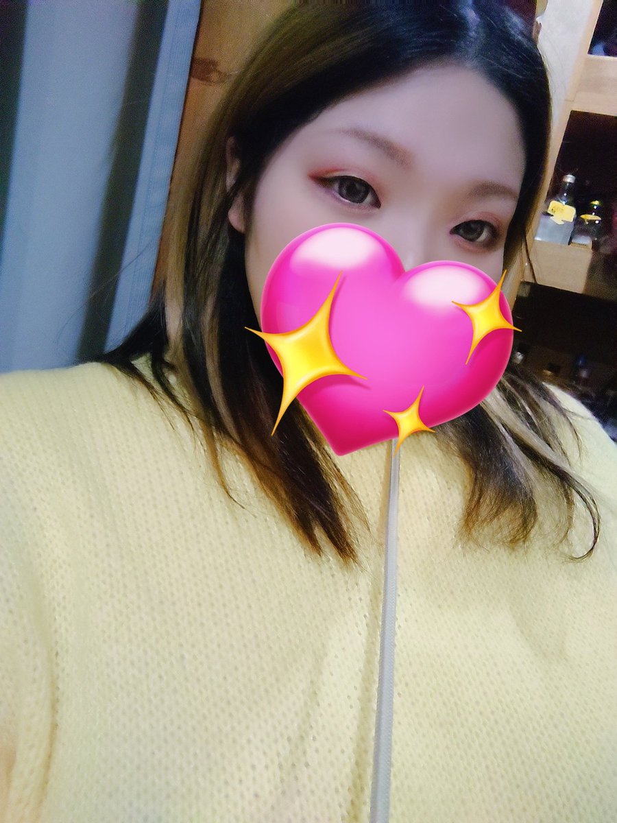 hinano_candy's tweet photo. 今年の初出勤予定は……
1/12(月)15:00~21:00
よろしくお願いします🍒 https://t.co/BpjrPYIgAO