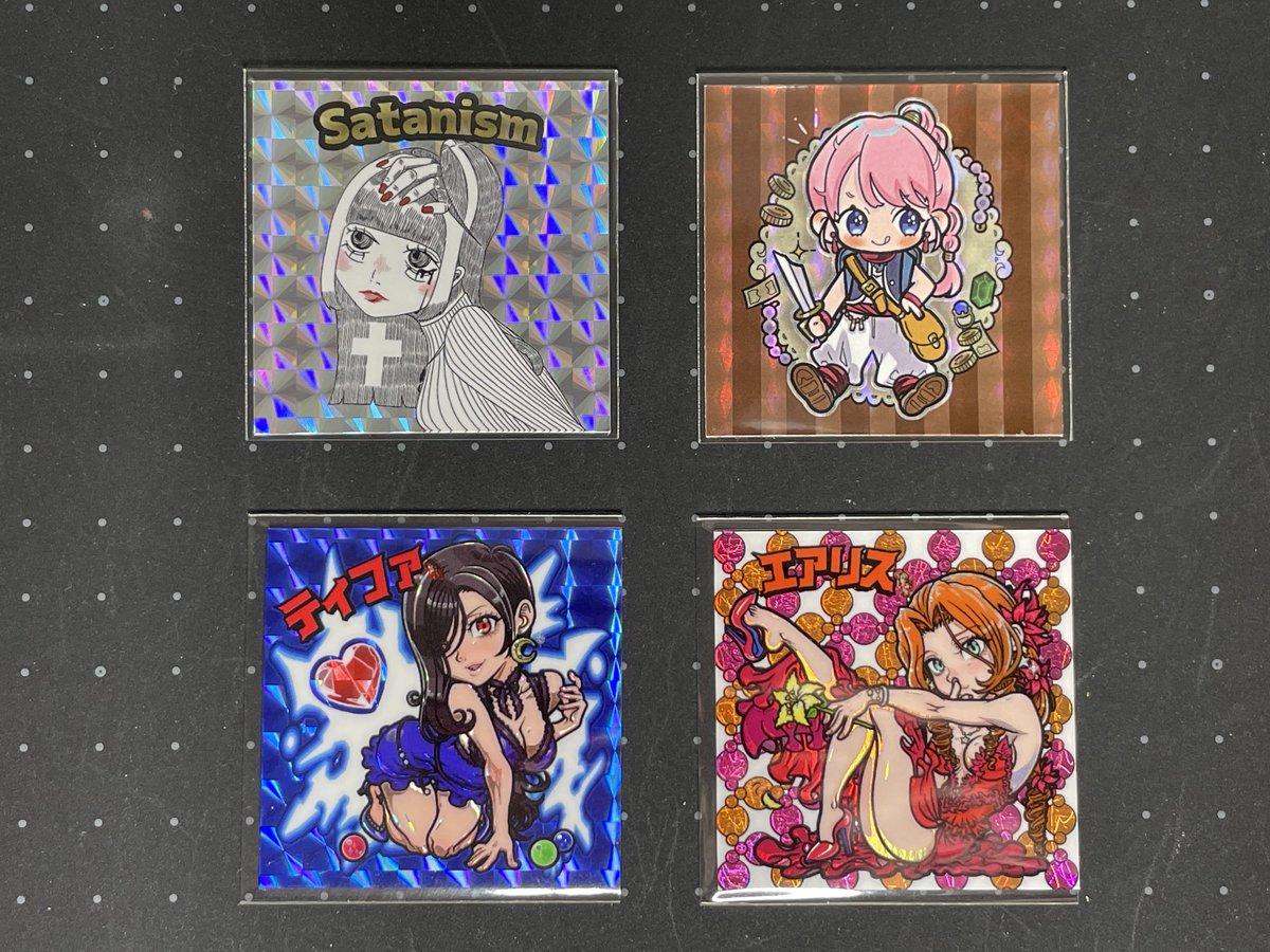 ヒトモ子レンチキュラーシールのお返しを頂きました！

のってぃさん（<a href="/k6mp93zbJLFtf7L/">のってぃ</a>）
とまにゃんとまとさん（<a href="/tomanyantomato/">とまにゃんとまと🍅</a>）
ect…

本当にありがとうございますうううう！😭🙏
中には公開出来ないもの等ありますが頂いたシール、大切に致します！🙇‍♂️