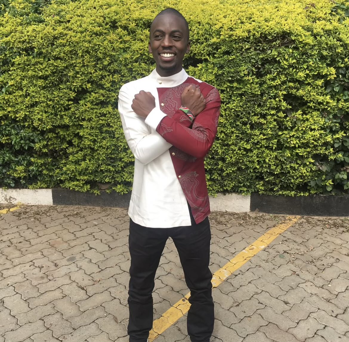 LemayianLeiyan's tweet image. In 2018, BBC was given access to document the life of Cop Ahmed Rashid. Among the film makers was a brave young man, Nick Wambugu. They followed Rashid in Eastleigh  during his ops. It was only when things got seriously dangerous they were advised to stopped filming. RIP Nick 🕊️