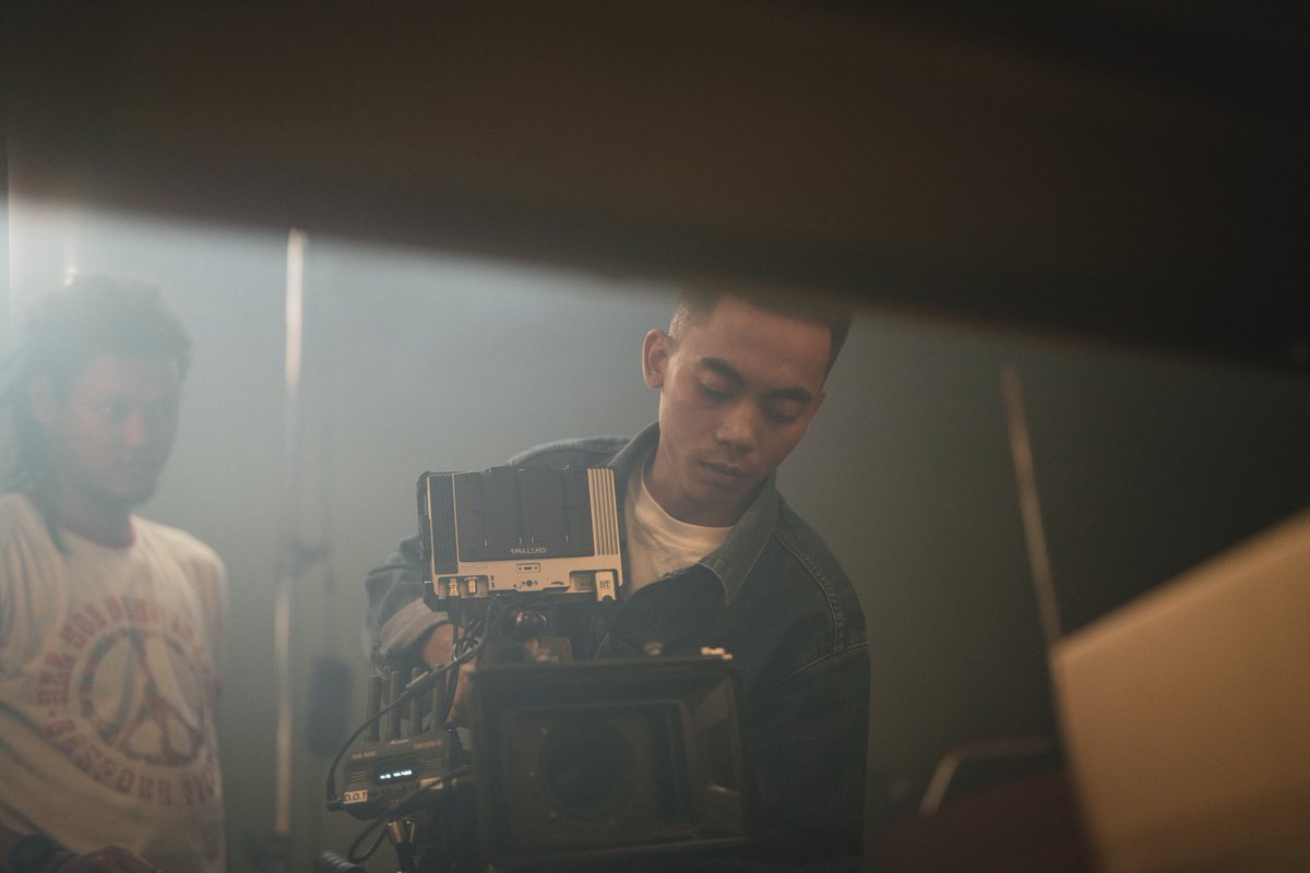 Sleepnormal's tweet image. Capeknya panjang
Layarnya lebar bjir