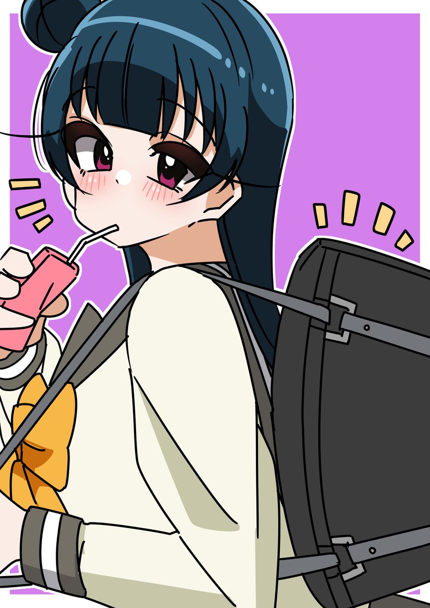 学校の鞄をリュックみたいにして背負う津島善子さん愛おしすぎる絵