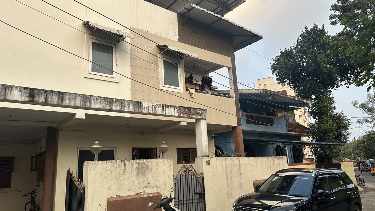 GopiStweets's tweet photo. @TANGEDCO_Offcl the wire is running extremely low in front of our house. Request you to please help us in this regard.
Consumer number - 092441801165 https://t.co/5mTqt1YmiM