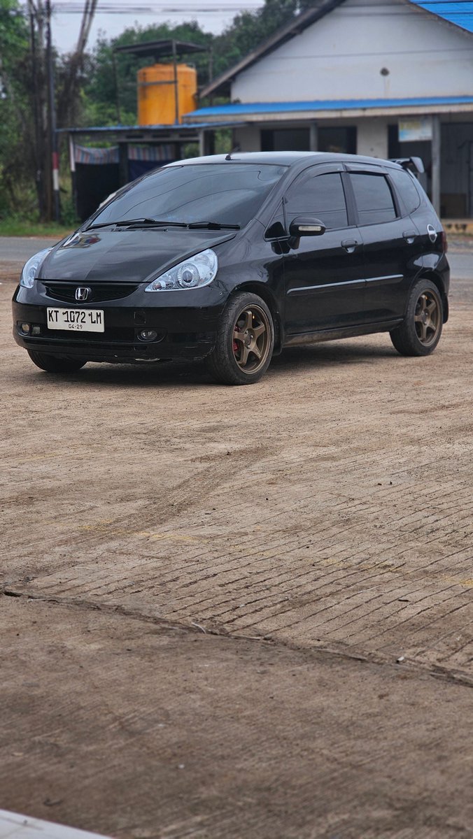 Ada yang minat gak, mesin masih oke bisa di cek deh open di 75 aja bs nego