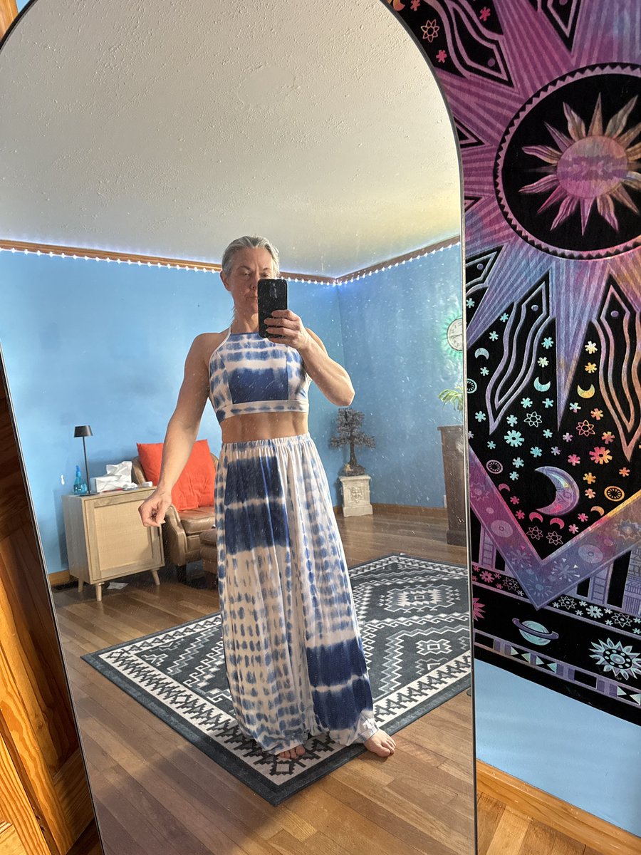 Thora Strong tweet media