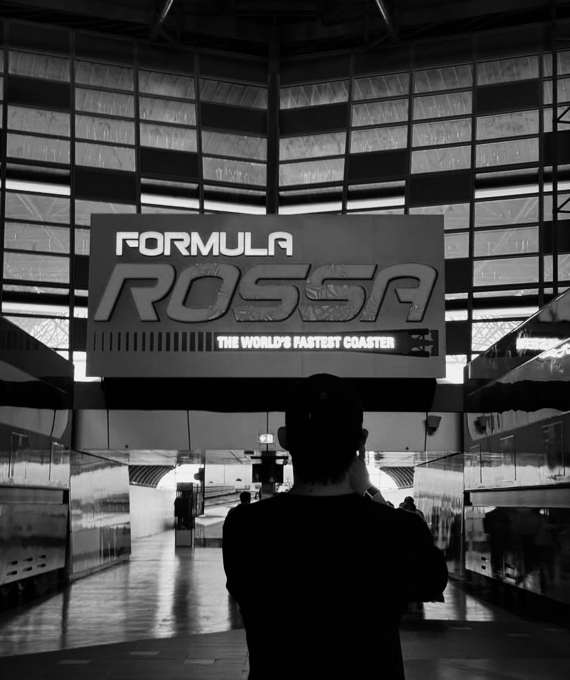 flywithtimo's tweet image. made the most of the final f1 race in abu dhabi. watching the race was an amazing experience and a perfect way to wrap up my 2025. looking forward to more f1 adventures this year. happy new year!