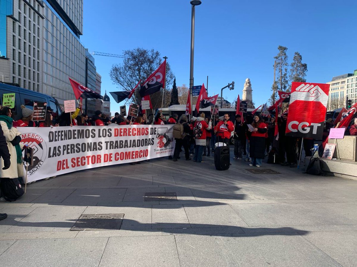 CGTBarcelona's tweet image. 📢 @cgt #Barcelona apoya las movilizaciones en #Madrid  de @CGTFEHAC en todo el comercio #7E
🛑Frenemos el avance del retroceso  ❌ No a los convenios estatales que minimizan derechos 💪

💥Esta lucha es de todxs ‼️