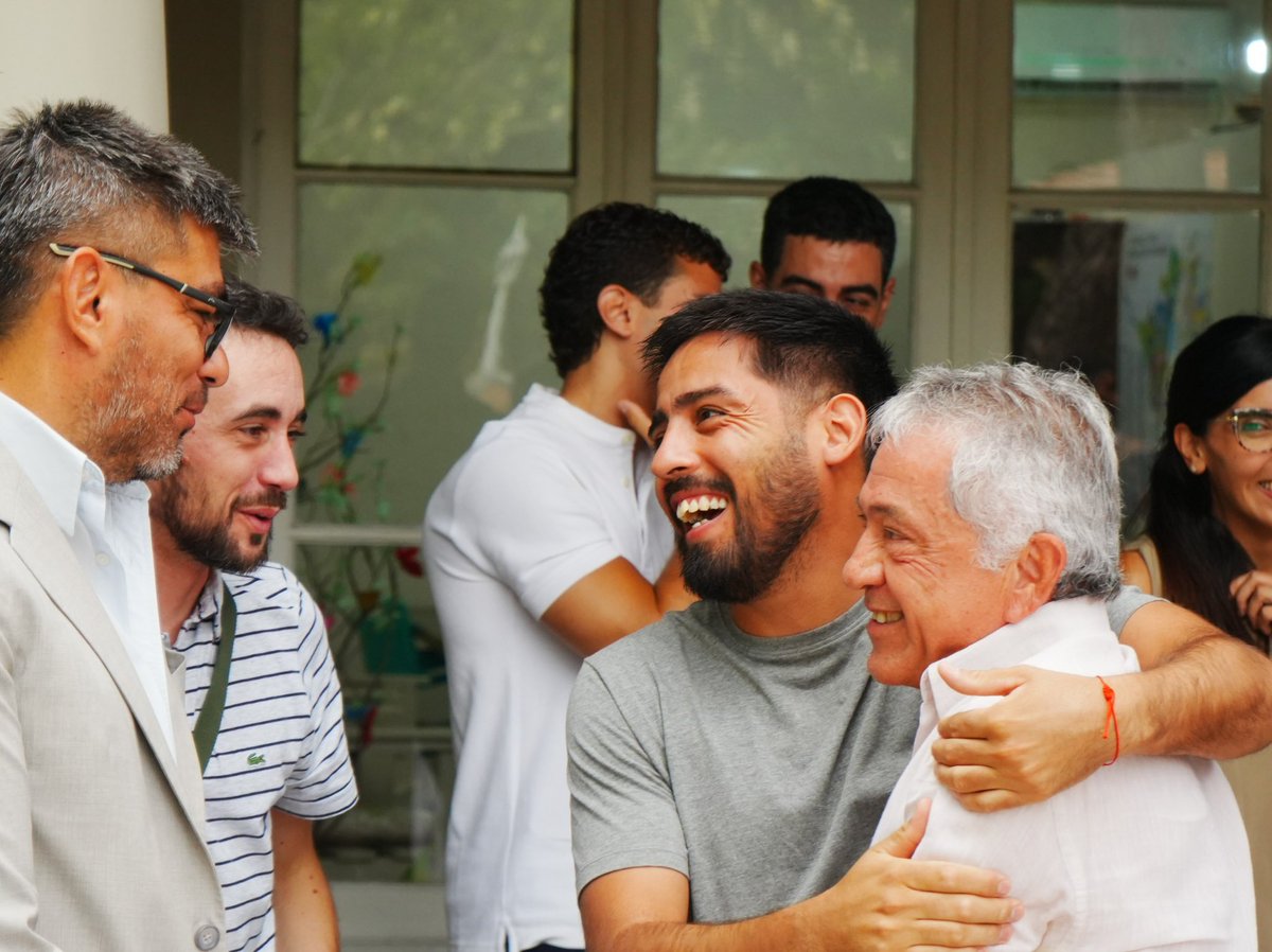 Hoy tomé JURAMENTO al nuevo SECRETARIO GENERAL DEL MUNICIPIO, el ARQ. GONZALO BUSTOS.

Asumimos este desafío con el COMPROMISO de seguir TRABAJANDO para mejorar nuestra ciudad.

¡FELICIDADES querido Gonzalo!