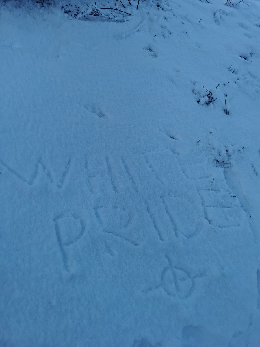 <a href="/CompteDeLll/">Grande méchante Lou ❄️</a> Ouais exact ouais