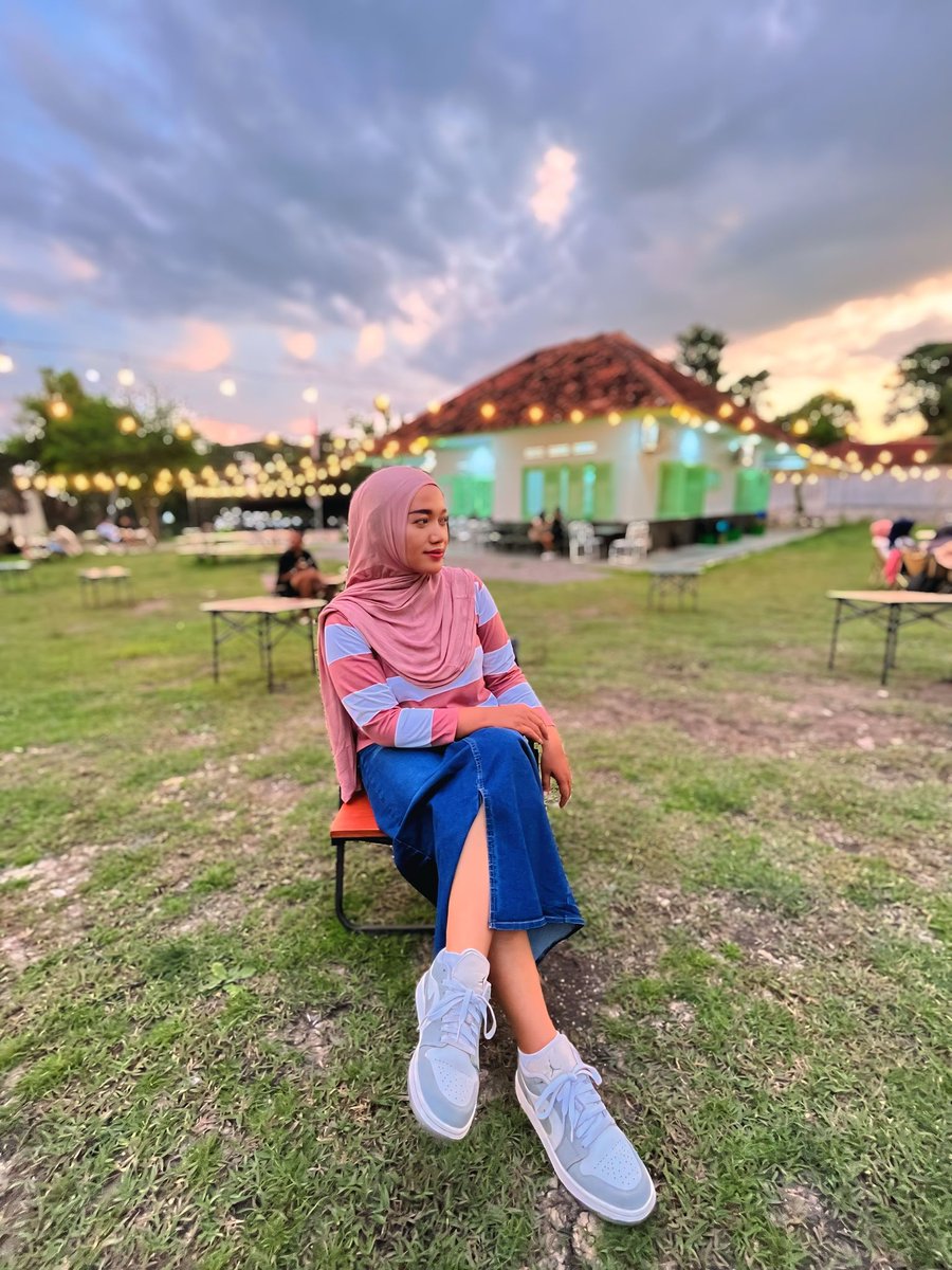 Winar_Lestari tweet media