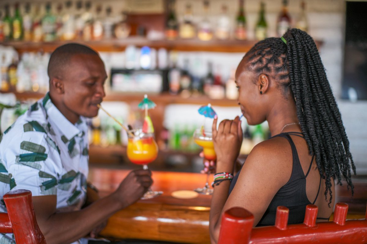 There is no better place to enjoy your favorite drink than overlooking the wildlife below. Our elevated bar offers a serene setting where nature takes center stage—perfect for unwinding as the savannah sets the mood for your evening.