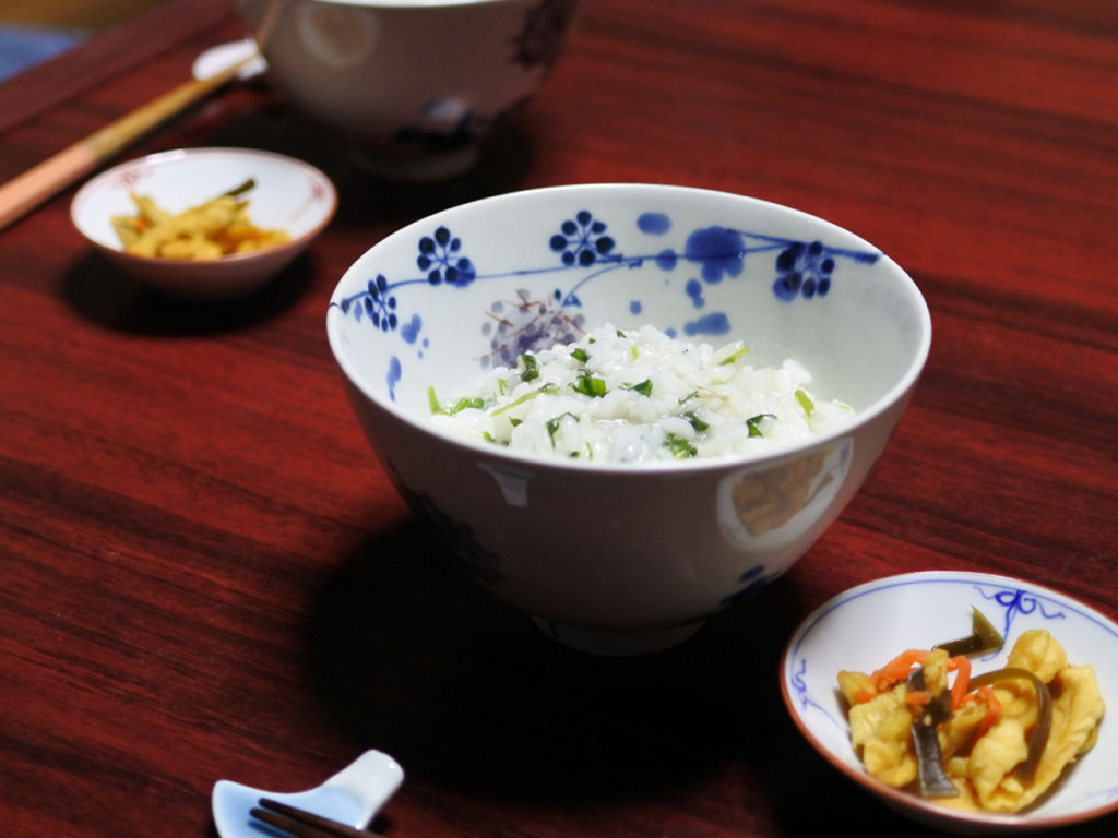 今日は1月7日。
1年の無病息災を願って七草粥を食べる日。