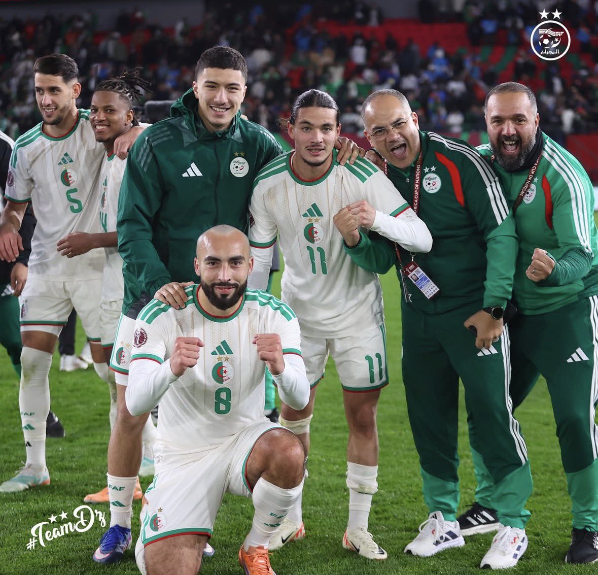 Cédric Bakambu 🇨🇩 après le match :

« On apprend, c’était un gros match, on est tombé sur un adversaire de dingue 🇩🇿 on va pas se mentir. Maintenant nous faut qu’on apprenne, ça va nous servir en terme d’expérience » 

Honnête et juste, ils se qualifieront en Coupe du monde