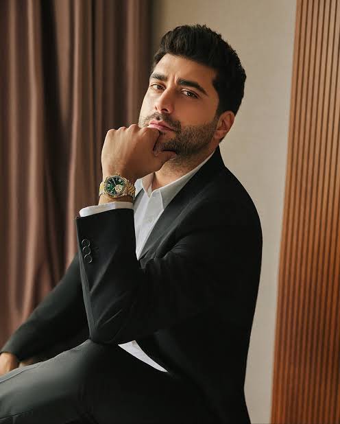 Uyuşturucu soruşturması kapsamında pazartesi gününden beri gözaltında olan Doğukan Güngör serbest bırakıldı. 

#DoğukanGüngör