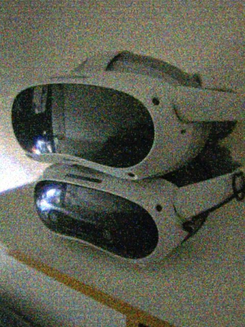 clionearts's tweet photo. my vr headsets, photo taken in 2006 with nokia! 😱 https://t.co/STnZOJtPKJ