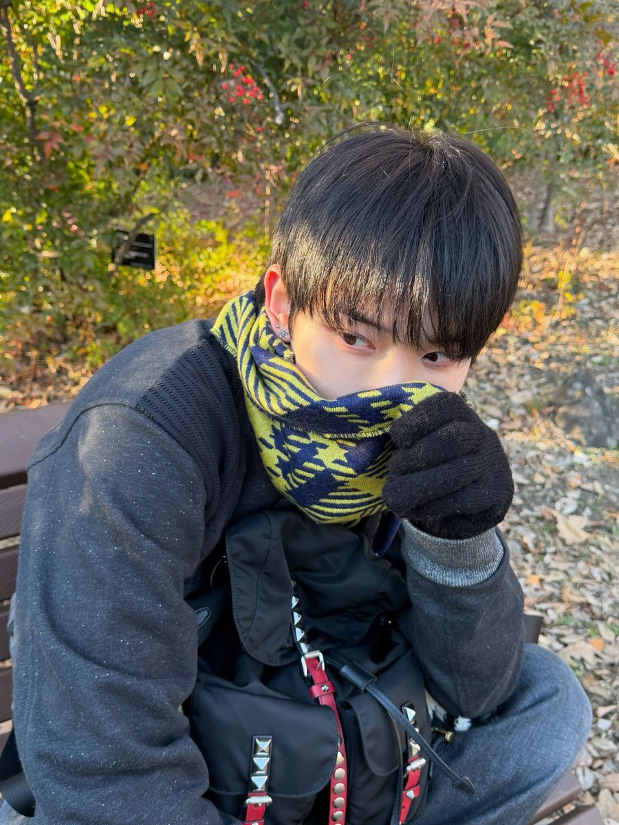 하루아 휴가때 사진 보내줌 씨벌 잘생기고 사랑스러워서 미칠걱같네