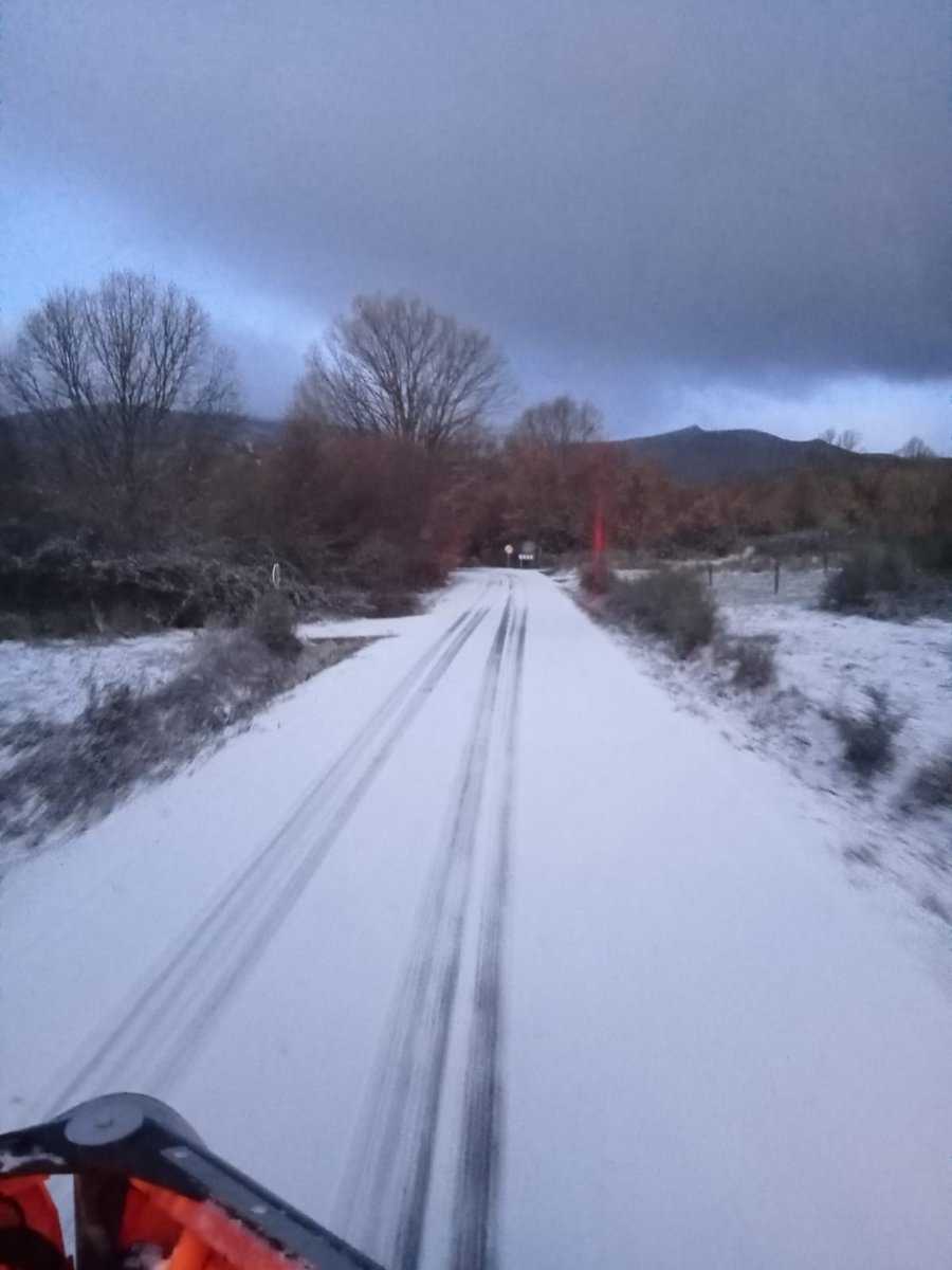 enriqueonis's tweet photo. Actualización del estado de las carreteras en la provincia @dipuzamora  https://t.co/LdvEIJb3RU https://t.co/dqa9zbP0qr