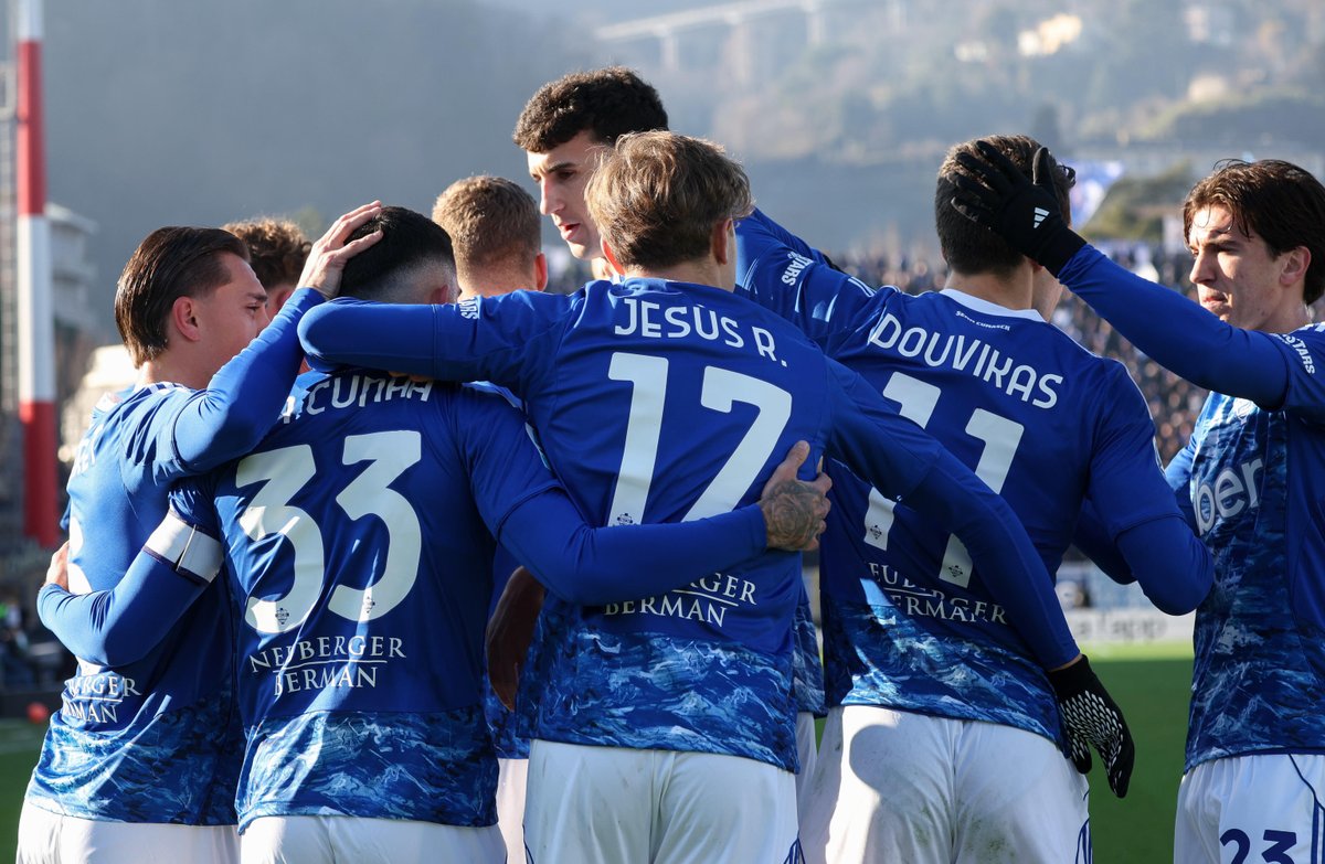 CalcioWeb's tweet image. Il Como batte l'Udinese 1-0 e si avvicina al sogno Champions! ⚽️ Una vittoria storica che interrompe una maledizione sui rigori e segna una nuova era sotto Cesc Fàbregas. La strada verso l'Europa è aperta! 🔥 #Como1907 #SerieA

calcioweb.eu/serie-a/como-b…...