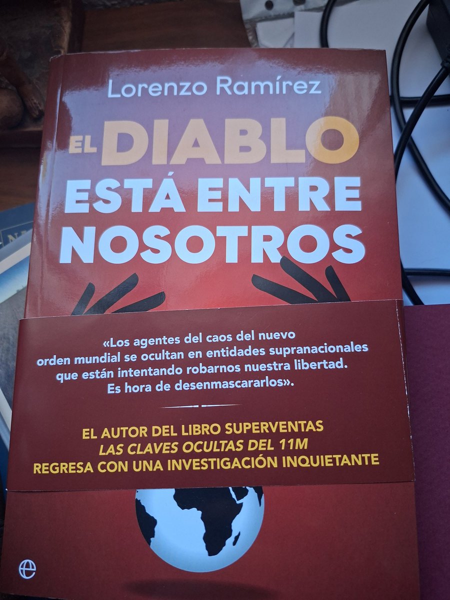 AntoniomfIU's tweet photo. @lorenzoramirez  mira lo que me han traído loa reyes https://t.co/EnUxTNacXK