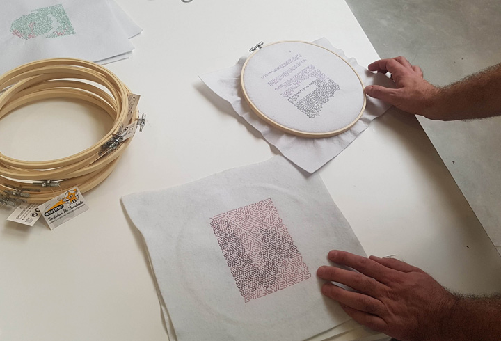 ¿Qué ocurre cuando unes sonidos 🔊 y bordados 🧵? Que salen proyectos tan interesantes como el que hizo Ferran Esteve, alumno del Máster en Creative Computing.
¡Nos encanta tanto el resultado final como el proceso! 😍